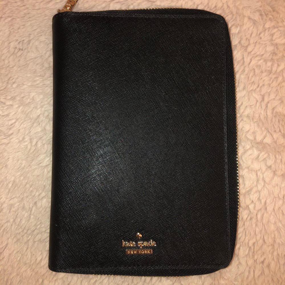 KATE SPADE BLACK SAFFIANO LEATHER AGENDA WALLET